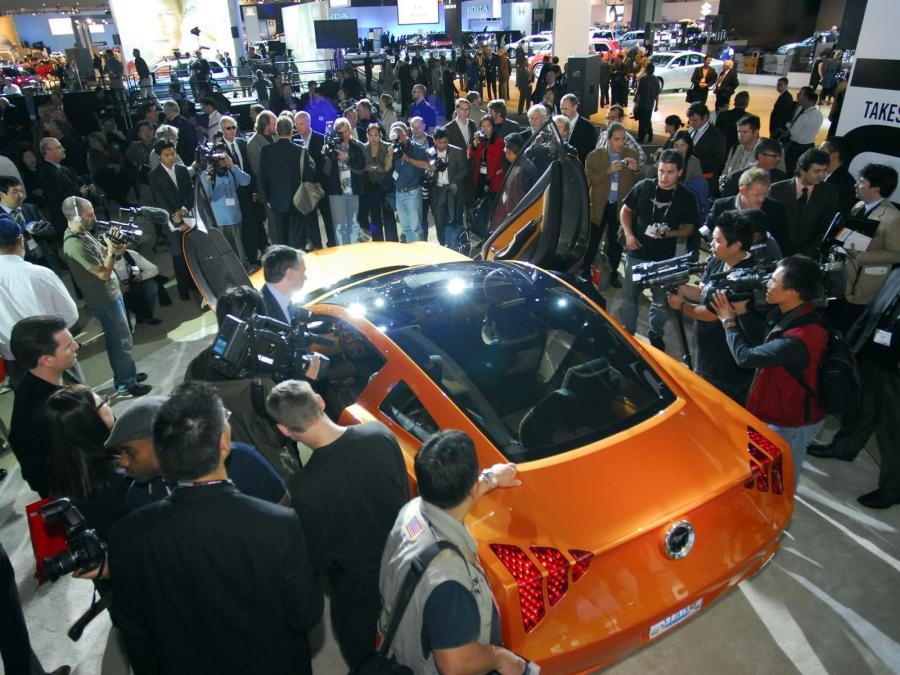  Ford Mustang Giugiaro Concept 2006 года  (фото 27 из 68)